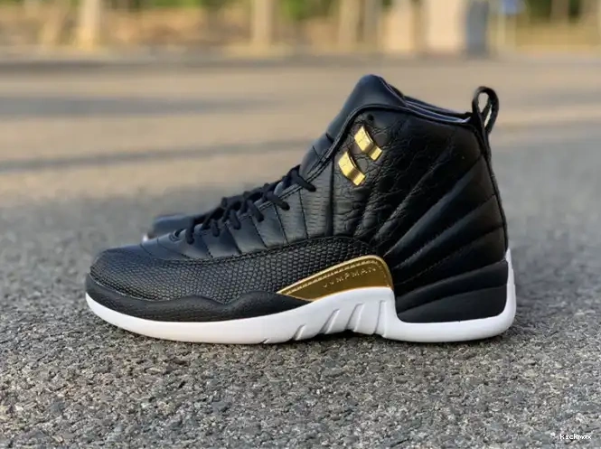Retro Black 'Reptile' Metallic AO6068-007 Jordan Air 12 Gold-White 0602